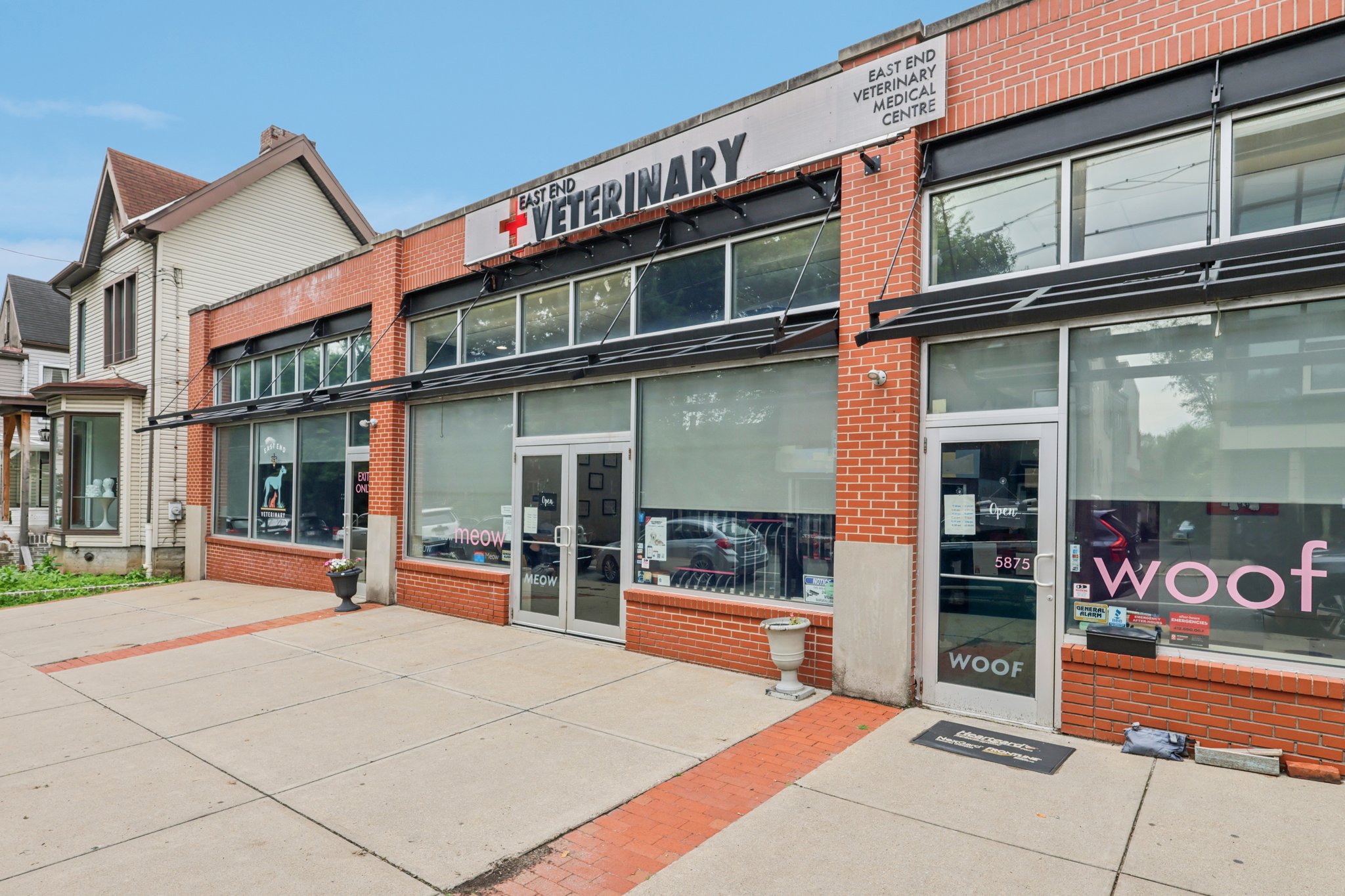 Commercial image
