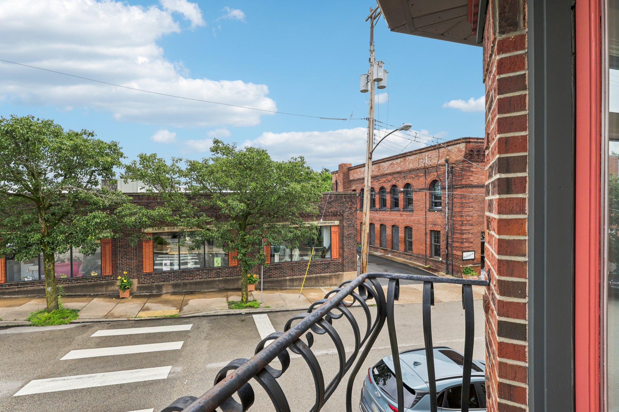 Commercial image