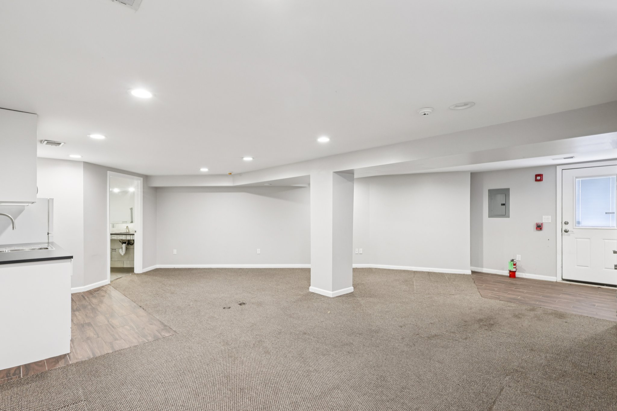 Commercial image