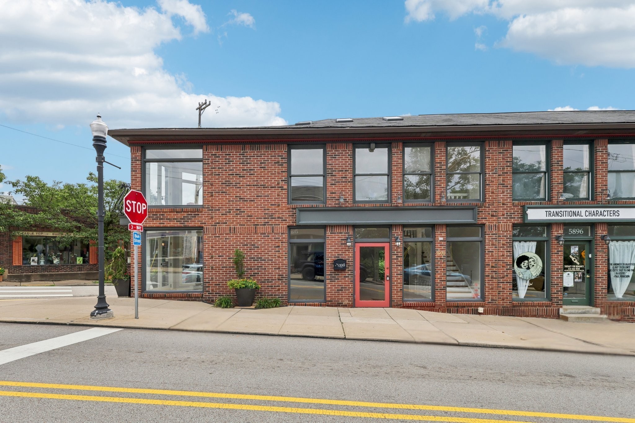 Commercial image
