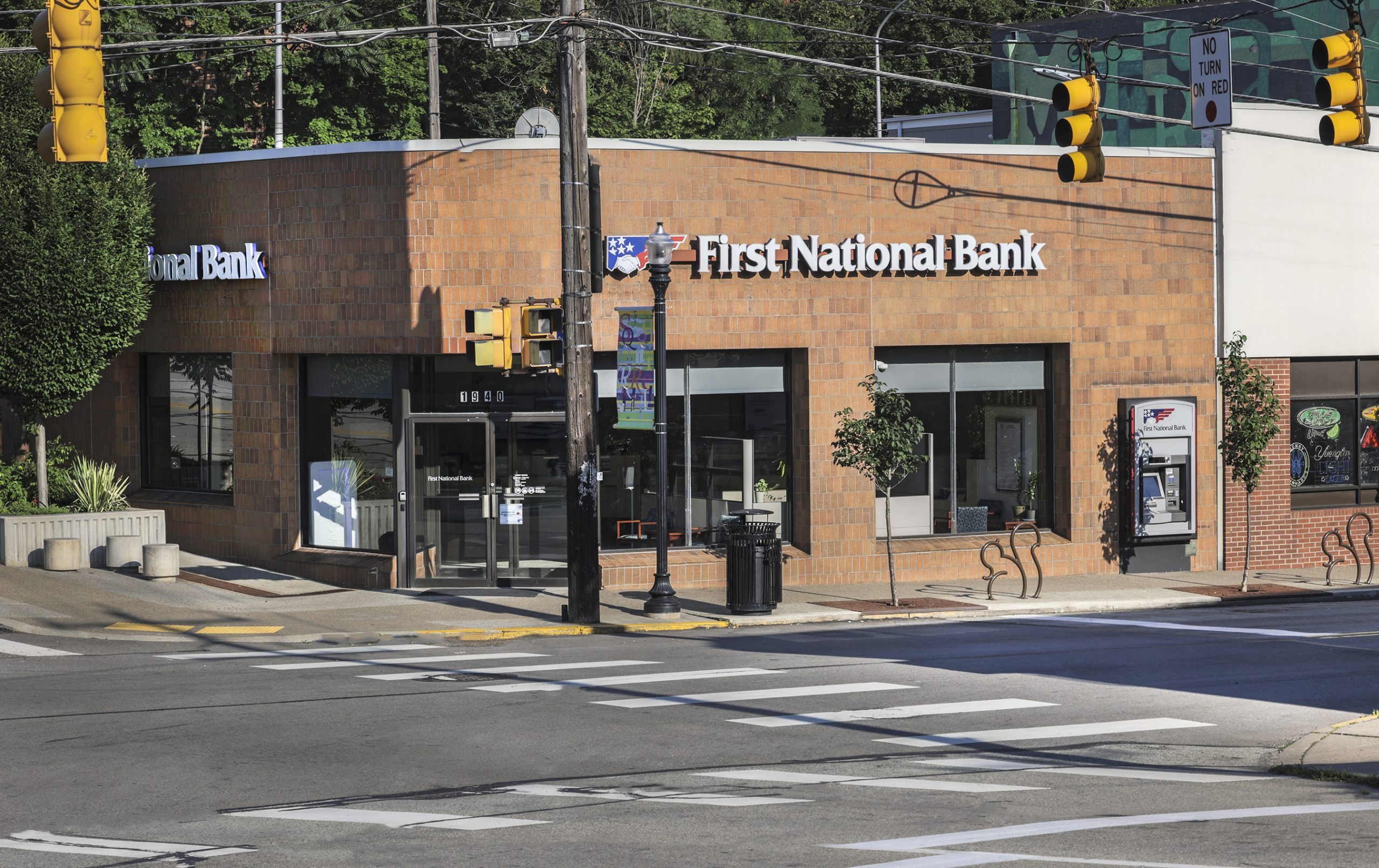 Commercial image