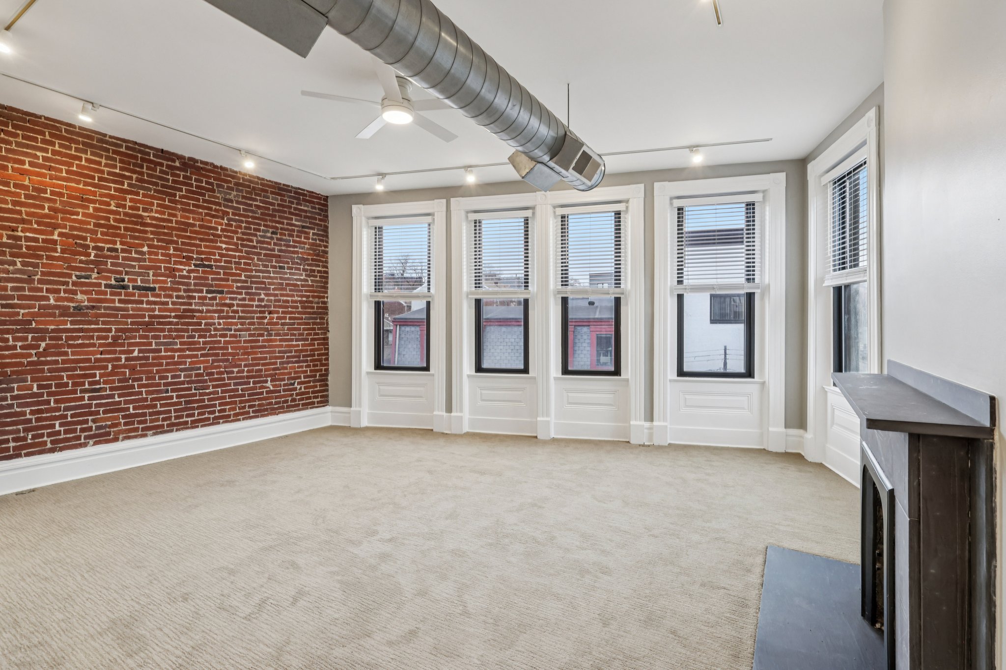 Commercial image
