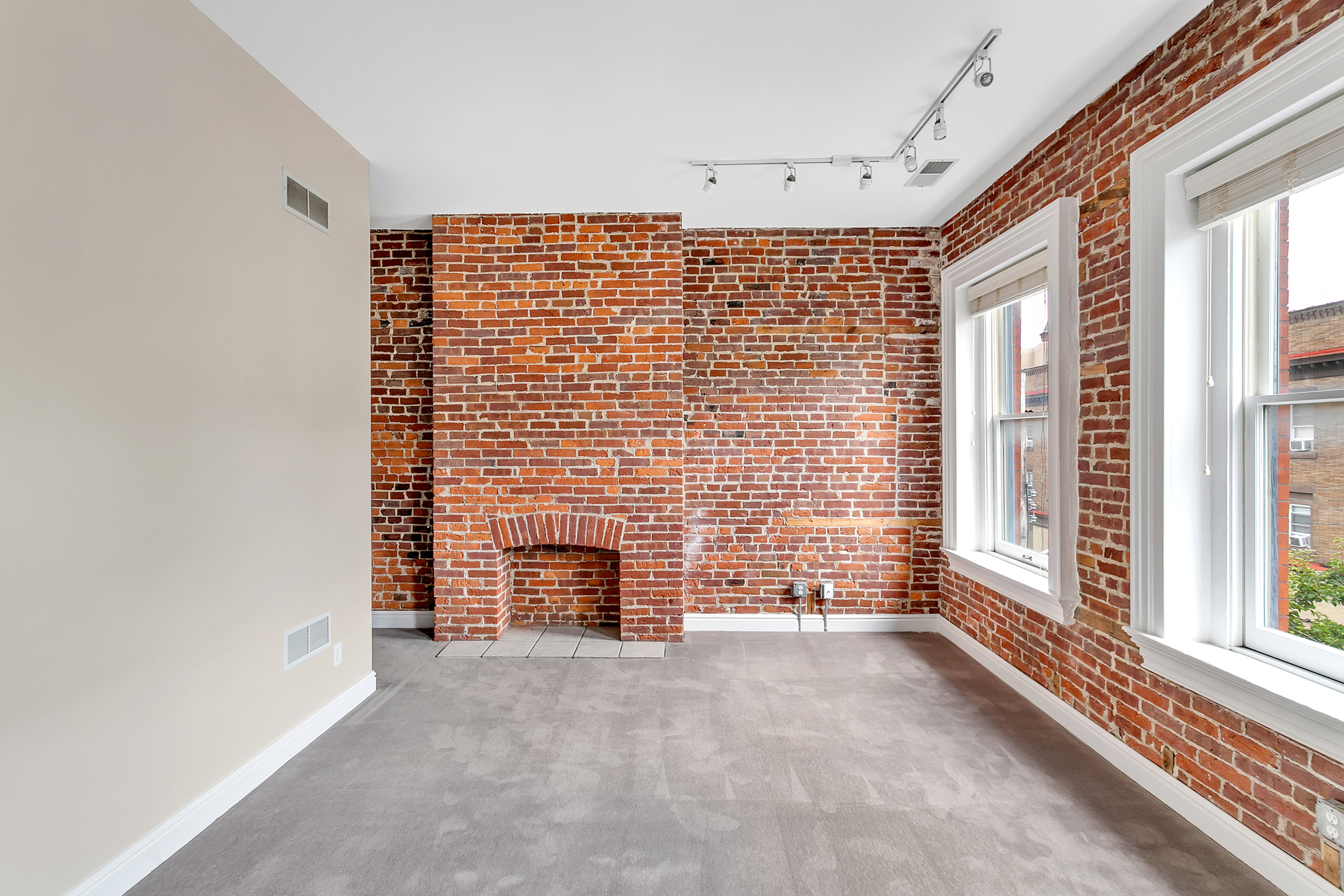 Commercial image