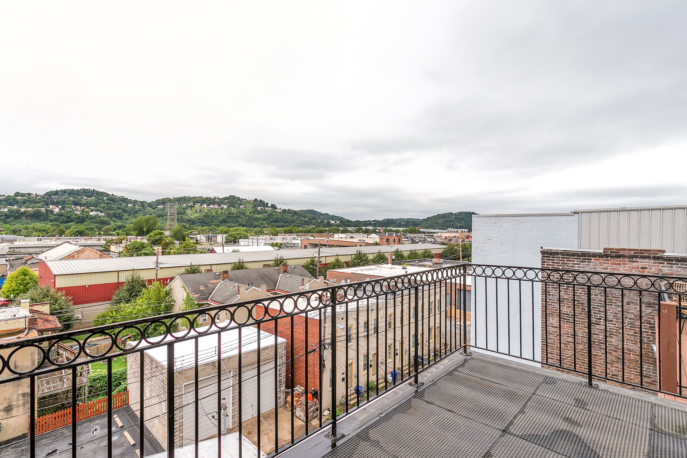 Commercial image