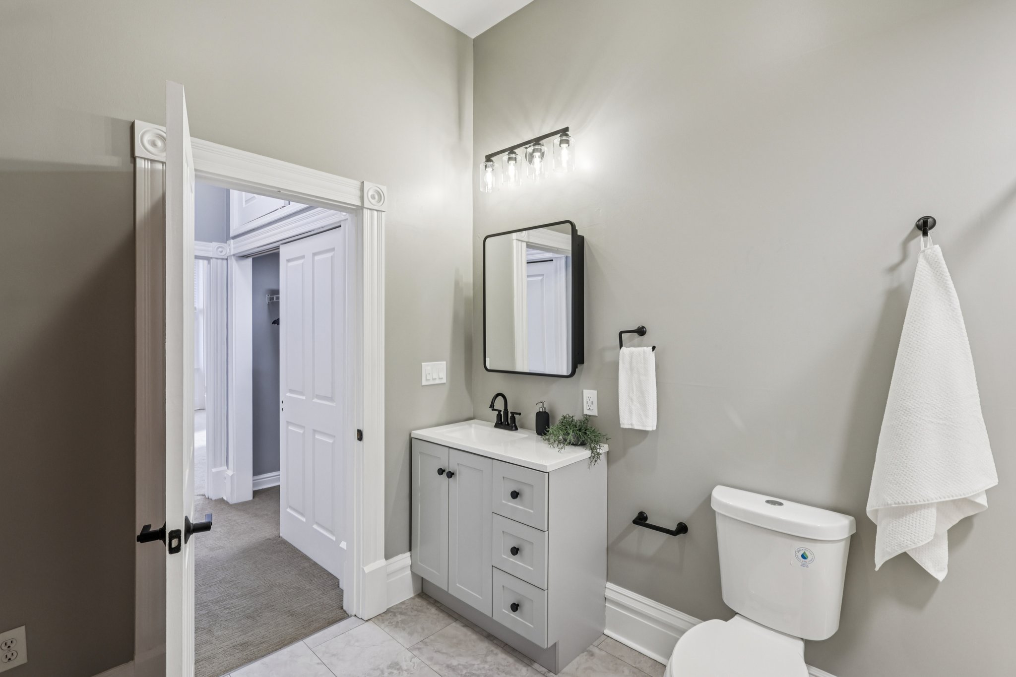 Commercial image