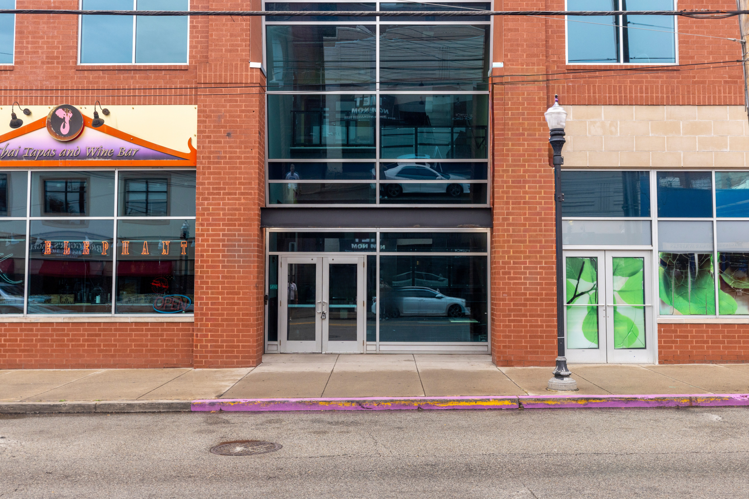 Commercial image